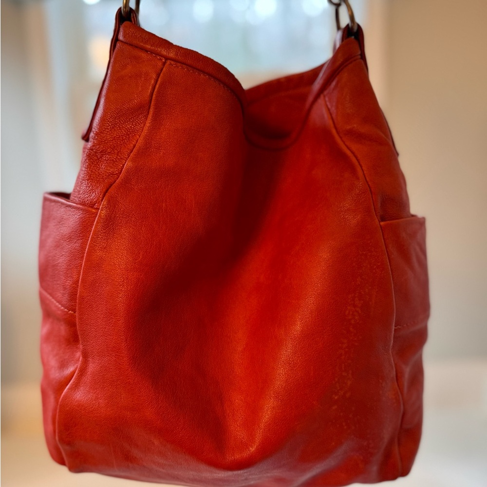 Rough & Tumble OG bucket in red cow